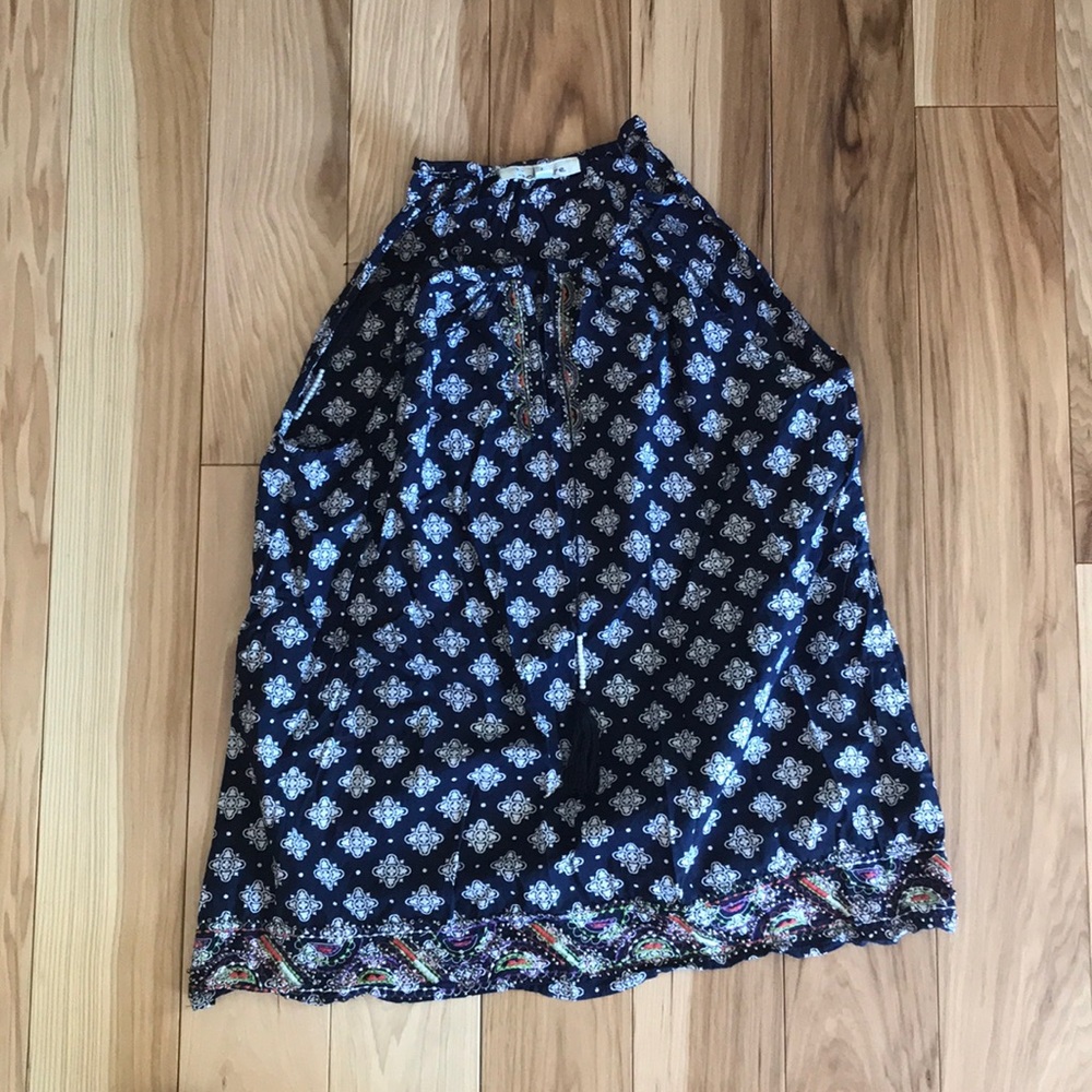 Solitaire summer navy embroidered beaded top